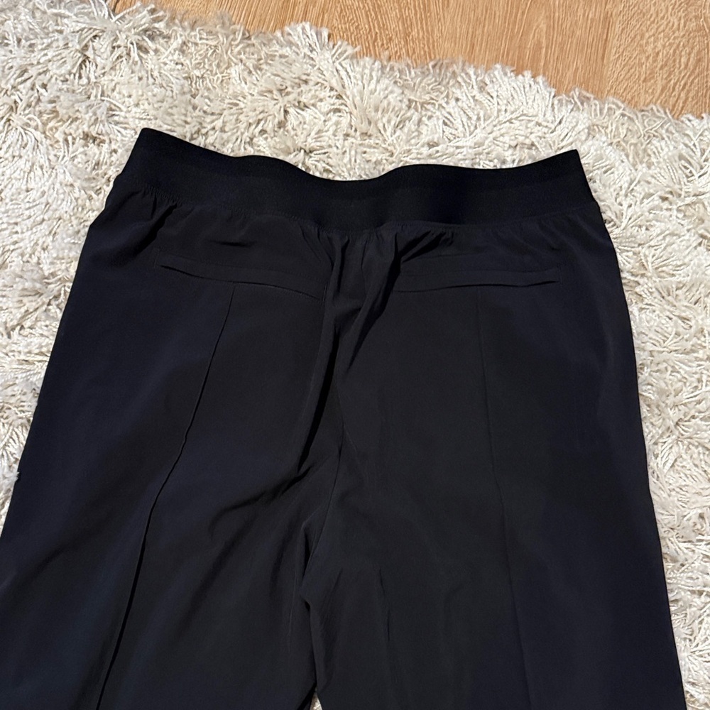 Athleta Vienna Slim Pant Stretch Slim Fit Activewear Trouser Size 10 Athleisure - Picture 7 of 7